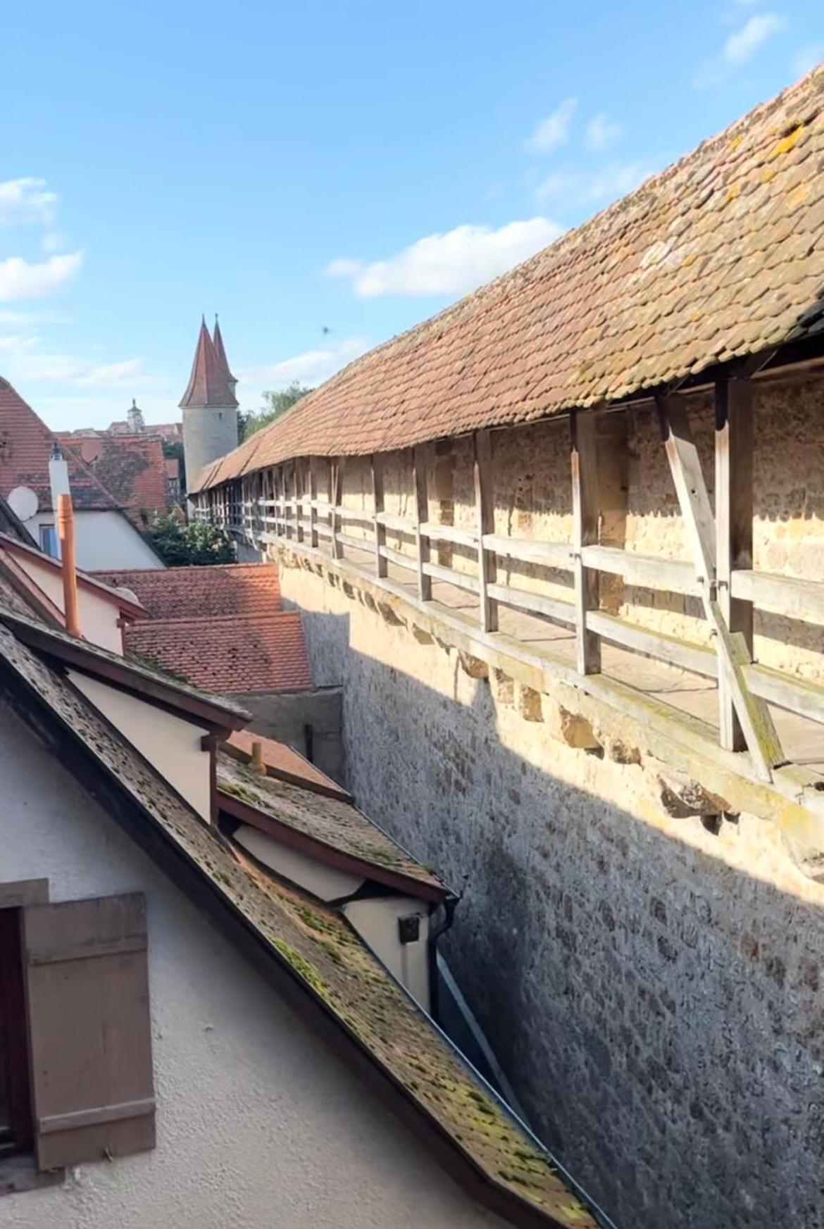 Tauberchalet I Private Spa, Garten Und Kaeltekick I 10Min Walk To Historic Old Town Rothenburg ob der Tauber Exterior photo